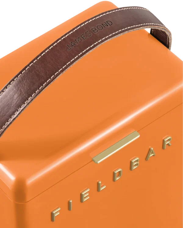 DB_OO_04_-_Personalisation_1600x2000_WEB-2.webp Cooler Box Set & Field Bottle / Orchard Orange