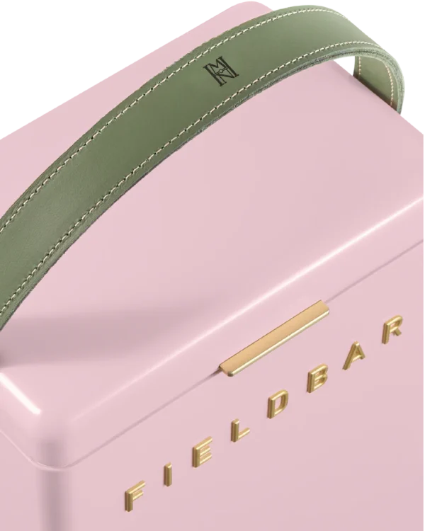 DRINKS_BOX_NP_04_-_Personalisation_mono_1600x2000_WEB-1-1.webp Drinks Box & Towel Bundle / Nellie Pink