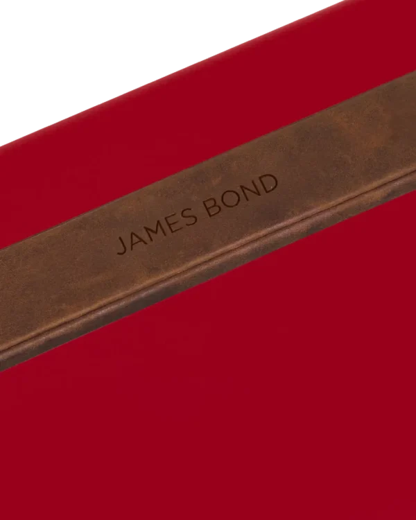 GT_LR_04_-_Personalisation_1600x2000_WEB.webp Cooler Box Trio / Lobster Red
