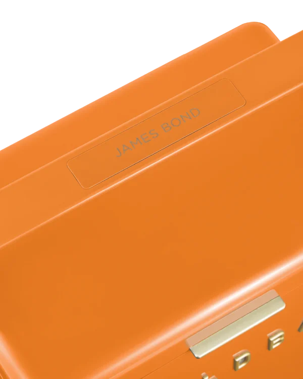 MiniBarOO04-Personalisation1600x2000WEB-1.webp Cooler Box Trio / Orchard Orange
